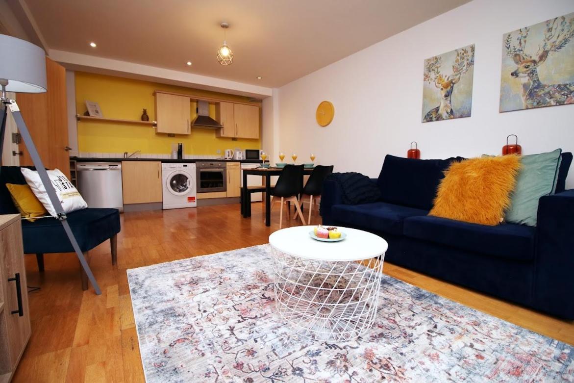 Bright 1bedroom Apartment, Location With Balcony Апартаменты *